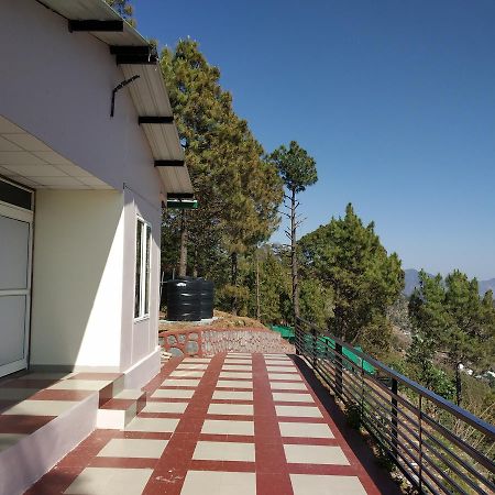 Hotel Suman Paradise Nainital Zewnętrze zdjęcie