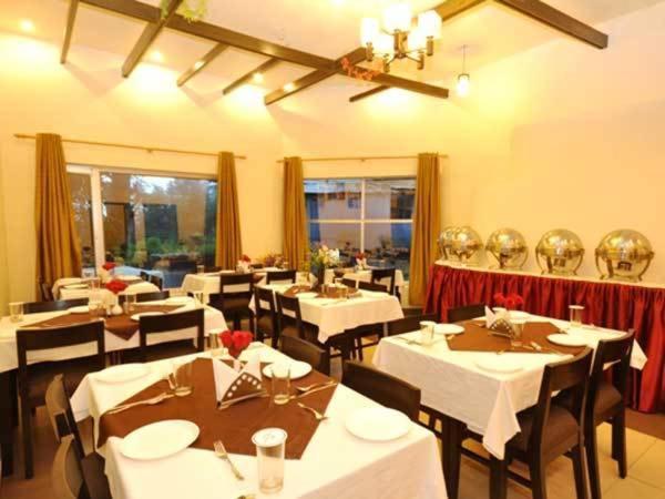 Hotel Suman Paradise Nainital Zewnętrze zdjęcie