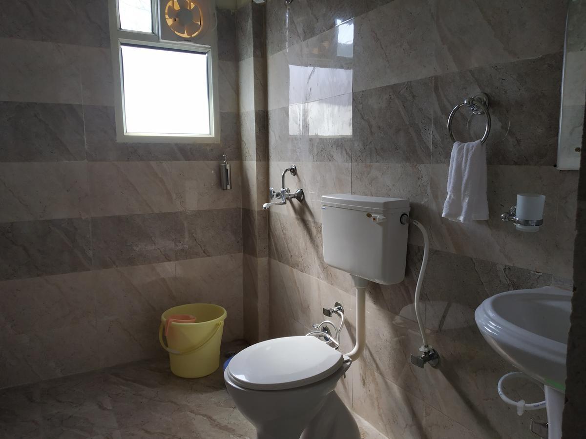 Hotel Suman Paradise Nainital Zewnętrze zdjęcie